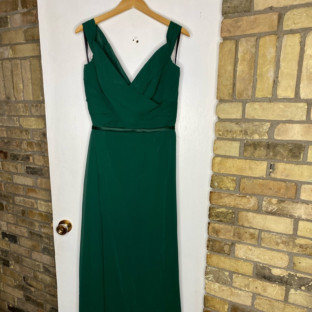 Off-The-Shoulder Forest Green Sorella Vita Bridesmaid Dress Size 18